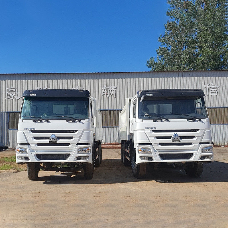 2 roulement en arrière fenêtre automatique Sinotruck Howo 371 375 camion à décharge utilisé