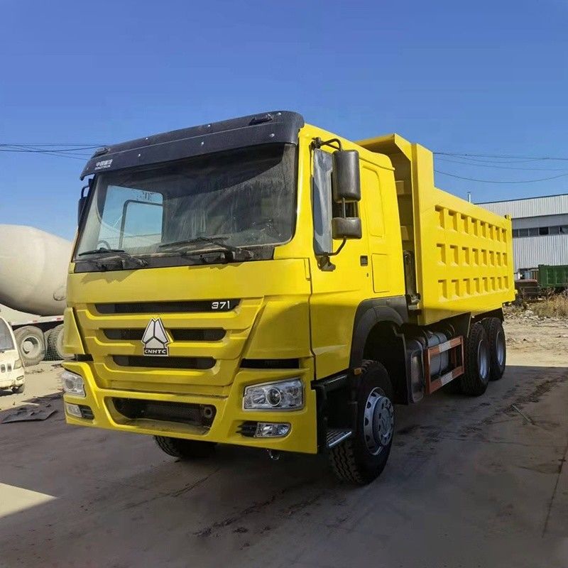 Euro 2 2015 Camion à ordures d'occasion HOWO 371HP 6x4 25 Tonnes de chargement Camion à décharge de seconde main