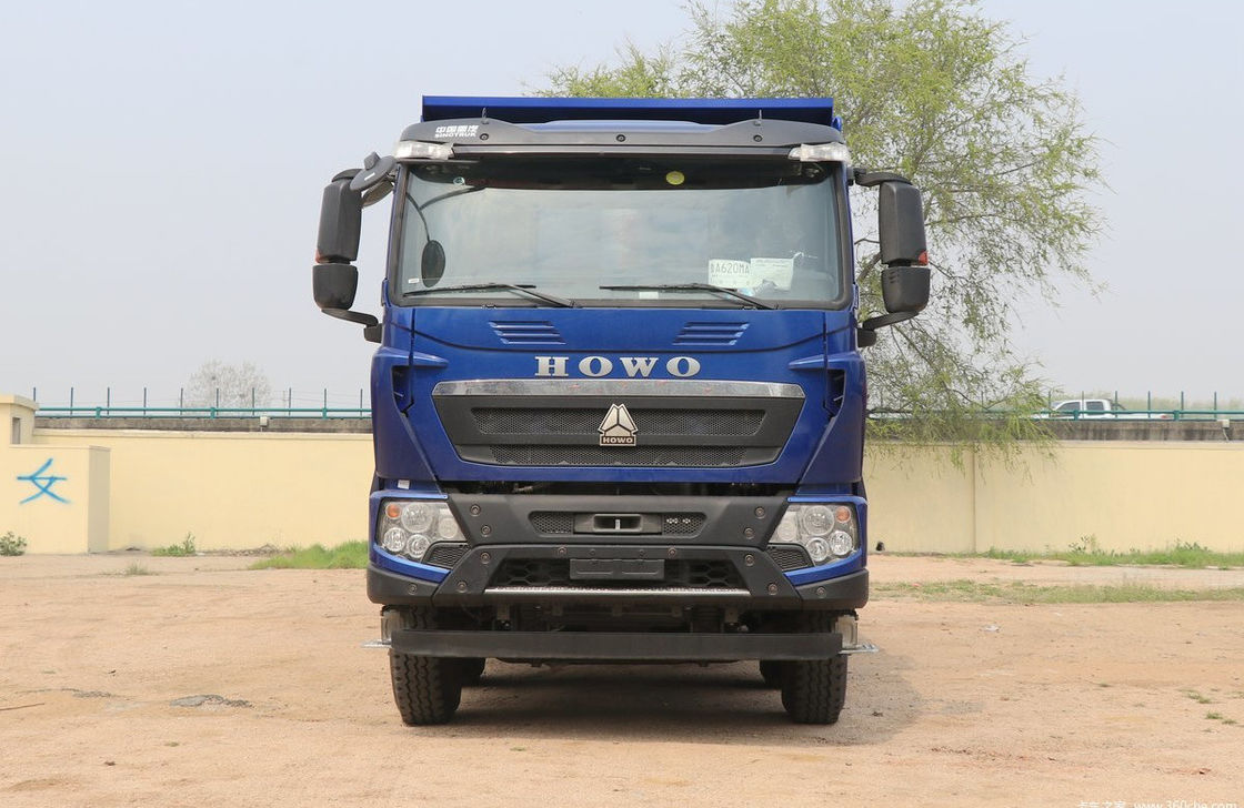 HOWO 440 ch 8x4 camion-chargeuse d'occasion avec une capacité de charge de 30 tonnes et un réservoir de cargaison de 7,6x2,35x1,5 m