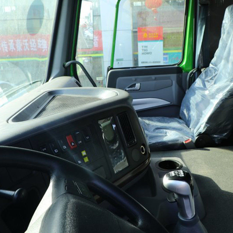 10 roues Howo Dump Truck utilisé avec châssis SINOTRUK et 2 numéros de changement arrière