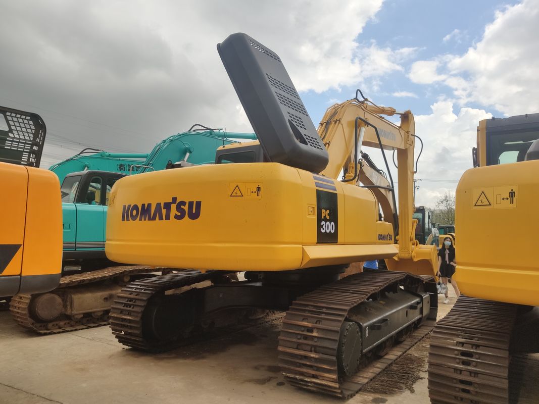 30000 KG Komatsu Excavator Machine avec la couleur originale et les caractéristiques personnalisables