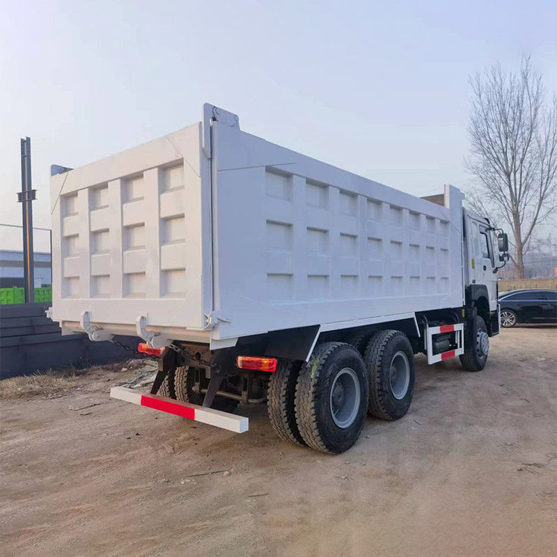 Howo 10 roues camion de décharge 20 cubes usés camions à bascule avec le numéro de virage vers l'avant 10