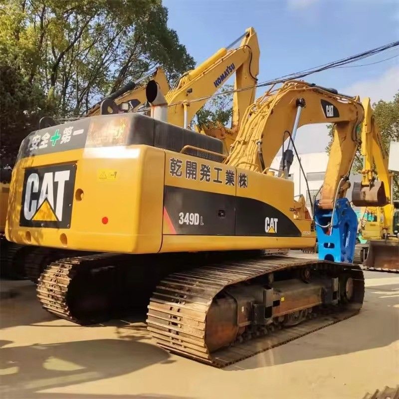 CAT320D2 Excavateur d'occasion avec capacité de seau de 0,8 m3 et moteur CAT C6.4ACERT d'origine