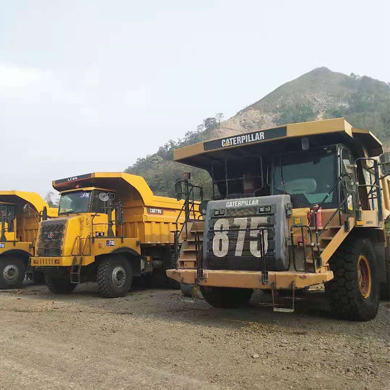 Chariot de 70 tonnes pour le secteur minier avec une capacité de réservoir de carburant de 500 à 600 litres et une boîte de vitesses FAST