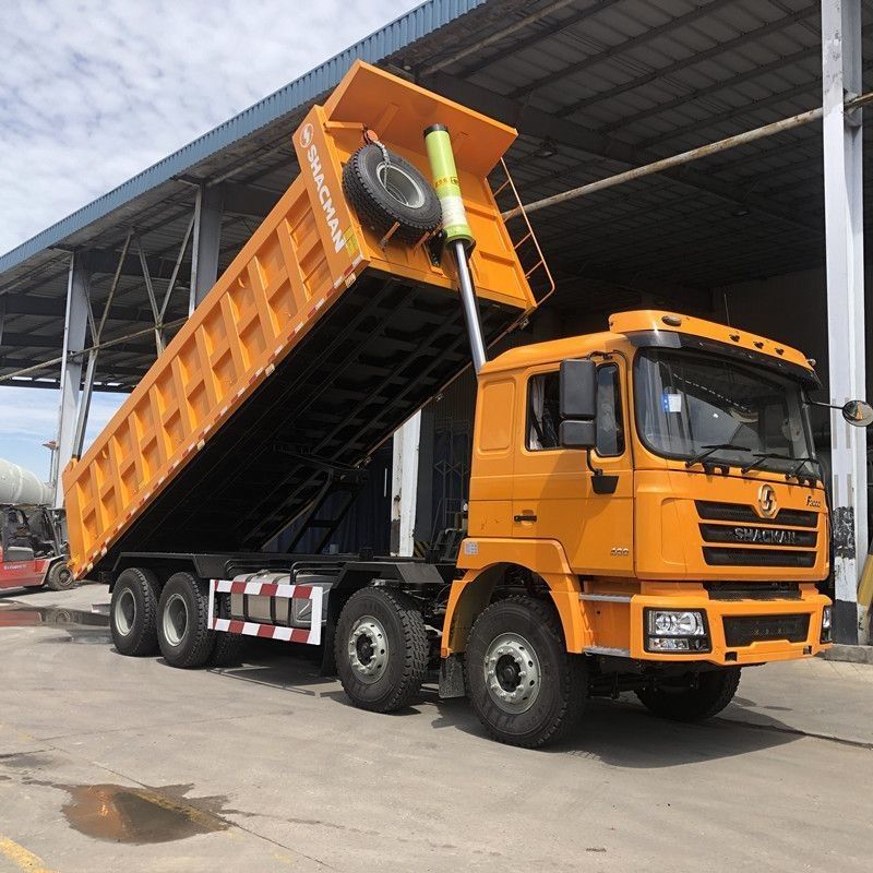 Camion à bascule Shacman F3000 8X4 de 400 ch pour des performances durables dans des environnements difficiles
