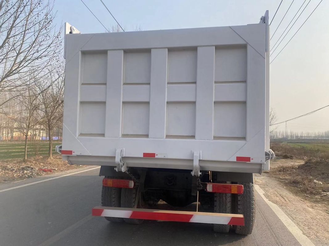 6x4 Dump Truck Shacman à 380 ch pour le transport des ingénieurs à prix abordable