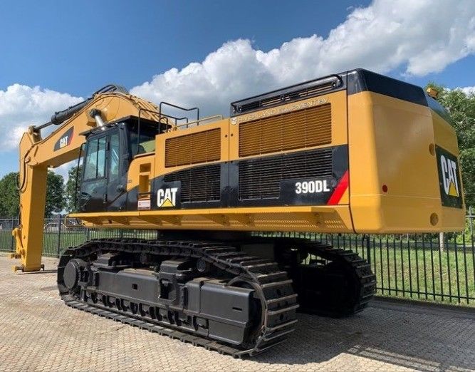 Utilisé Japon CAT 390DL Excavator Digger avec autre pompe hydraulique et cylindre à un prix abordable