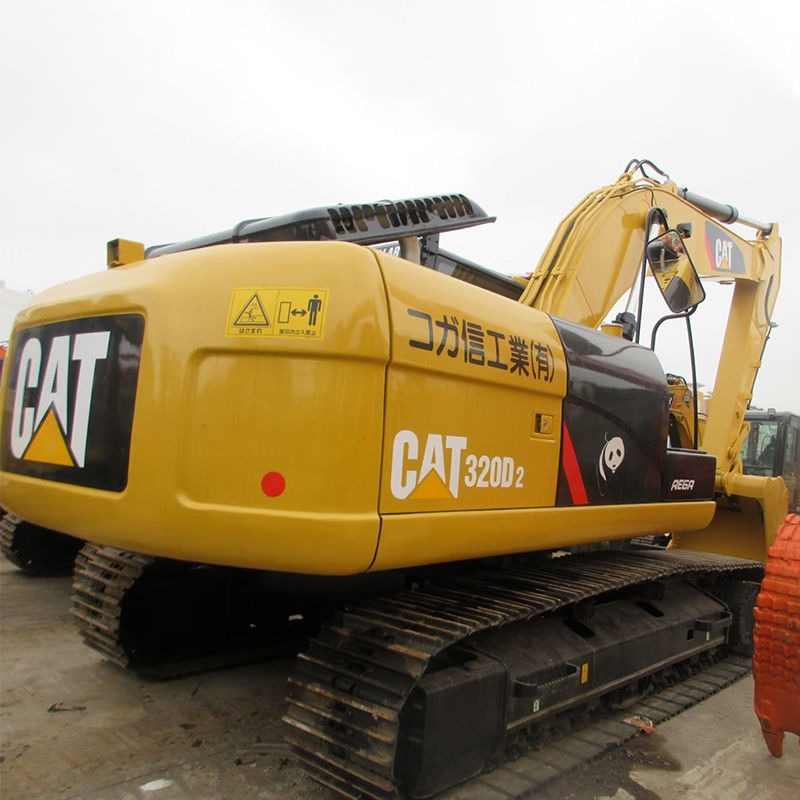 Excavateur Cat 320D2 à prix abordable du Japon avec un trou de cylindre de 105x135 mm