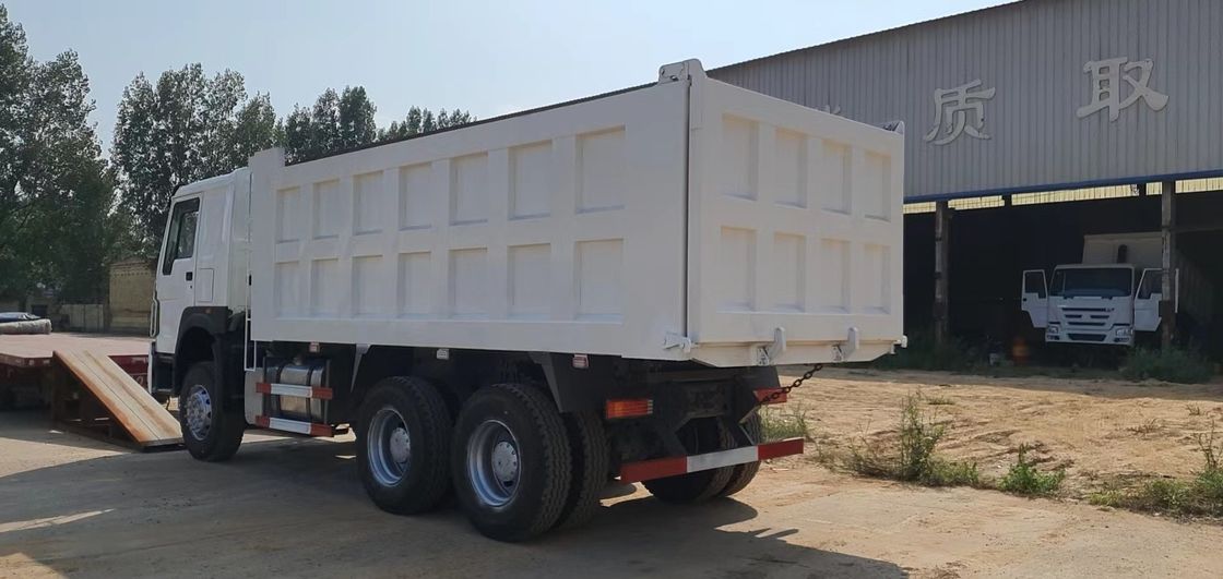 Sinotruk Howo camion de décharge utilisé 6x4 20 mètres cubes 371hp camion de décharge pour la performance