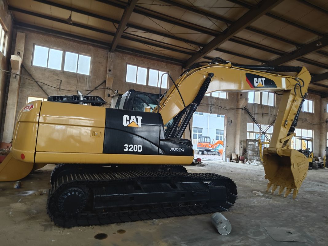 Une mini-excavatrice de 20 tonnes, moteur EPA EURO, votre choix idéal pour les projets de construction.