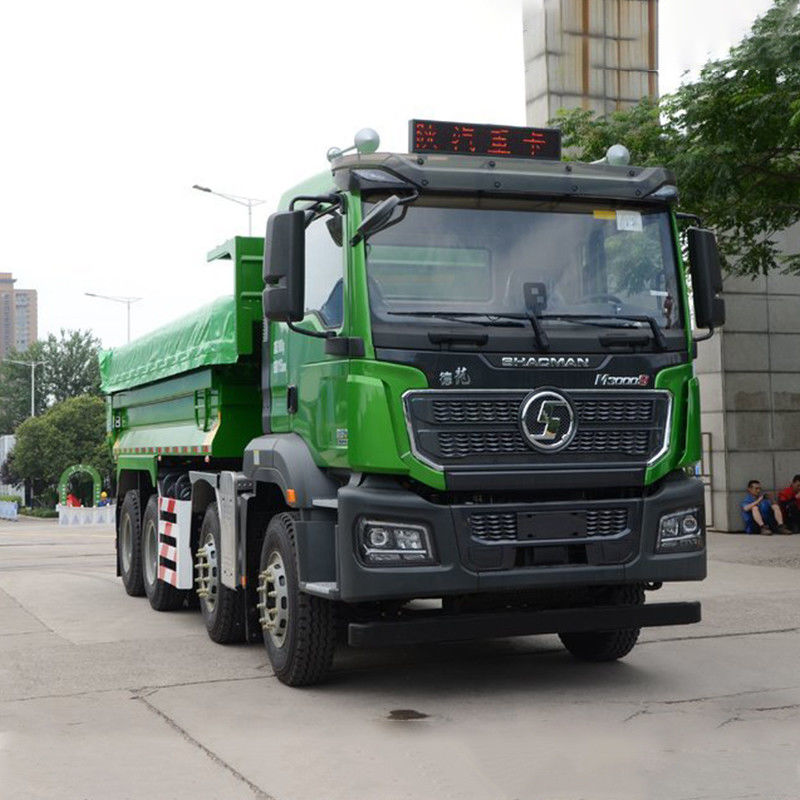 Homme 16 x 2 essieu arrière 8x4 camion à bascule pour le transport d'ingénierie auto-décharge