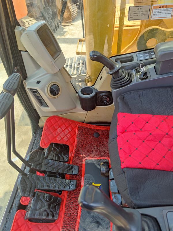 Excavateur à rouleaux d'occasion en bon état