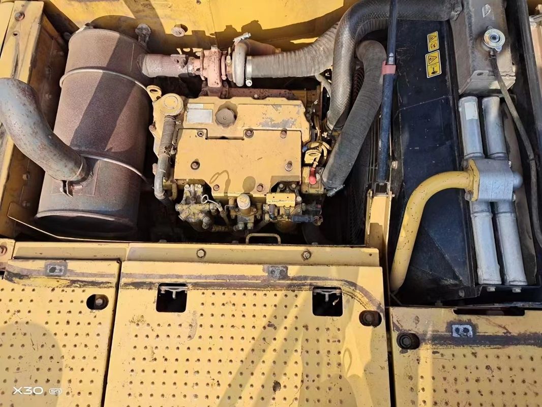 1m3 Capacité du seau Moteur d'origine 20 tonnes Diesel Cat Caterpillar Excavator de chat 320D utilisé