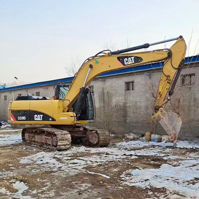 Excavateur Cat 320D2 d'occasion avec réservoir de carburant de 410 litres et 20 tonnes de tonnage en bon état