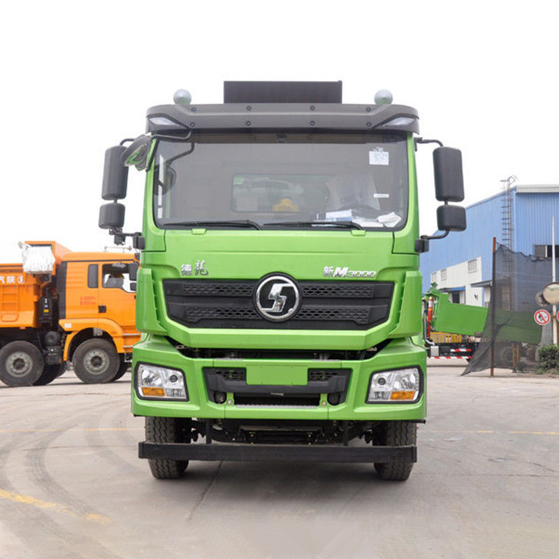 Chauffeur de décharges Shacman 6x4 F3000 au Kenya