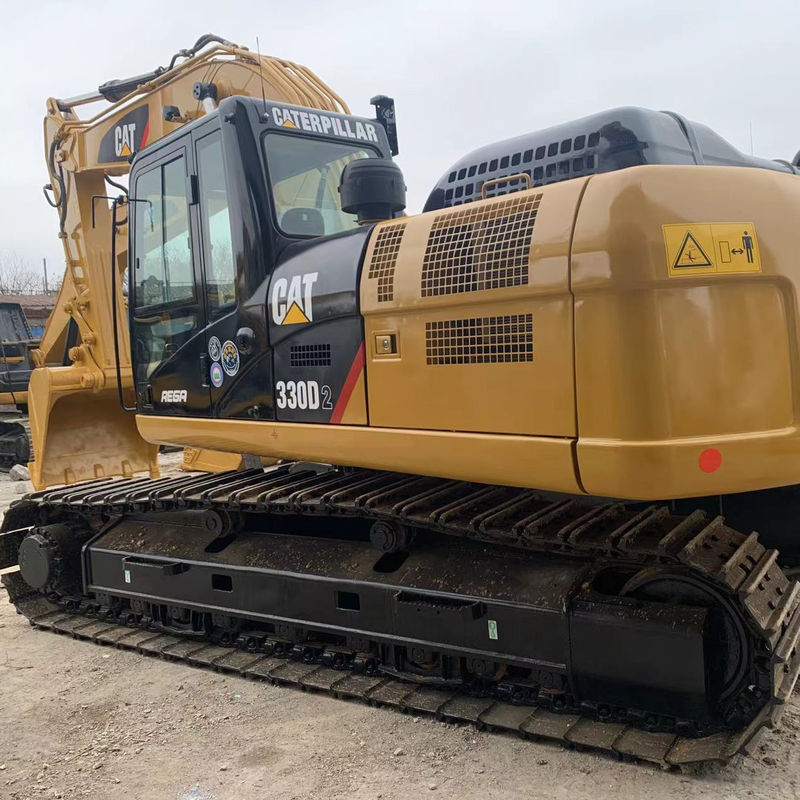 Cat 330 Excavateur avec 5700 longueur de tige et soupape hydraulique Kawasaki en bon état