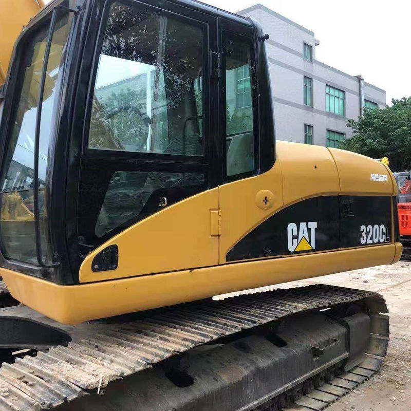 Excavateur Cat 320CL d'occasion avec pompe hydraulique Kawasaki de 2016 à Shanghai
