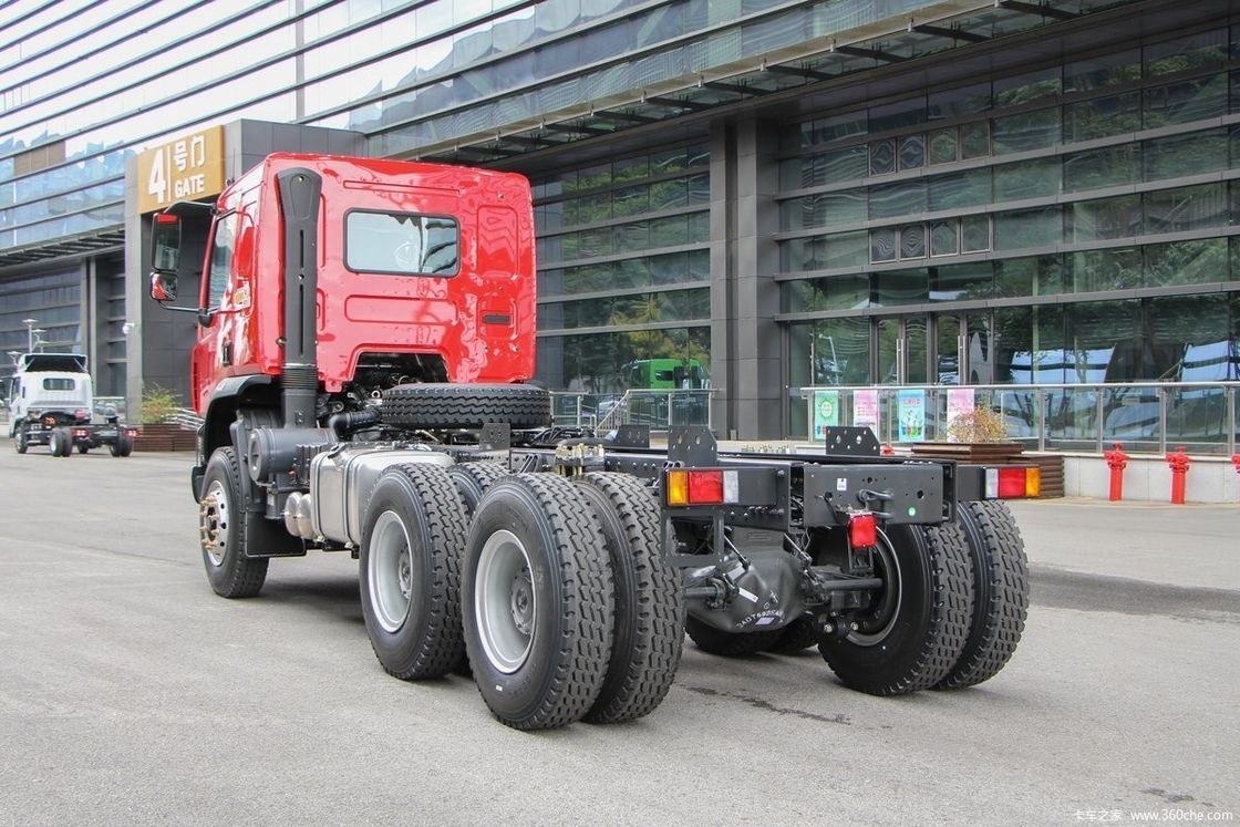 6x4 camion de décharge de Dongfeng 300 chevaux pour la construction Dimensions L x W x H mm 5921*7895*2545mm