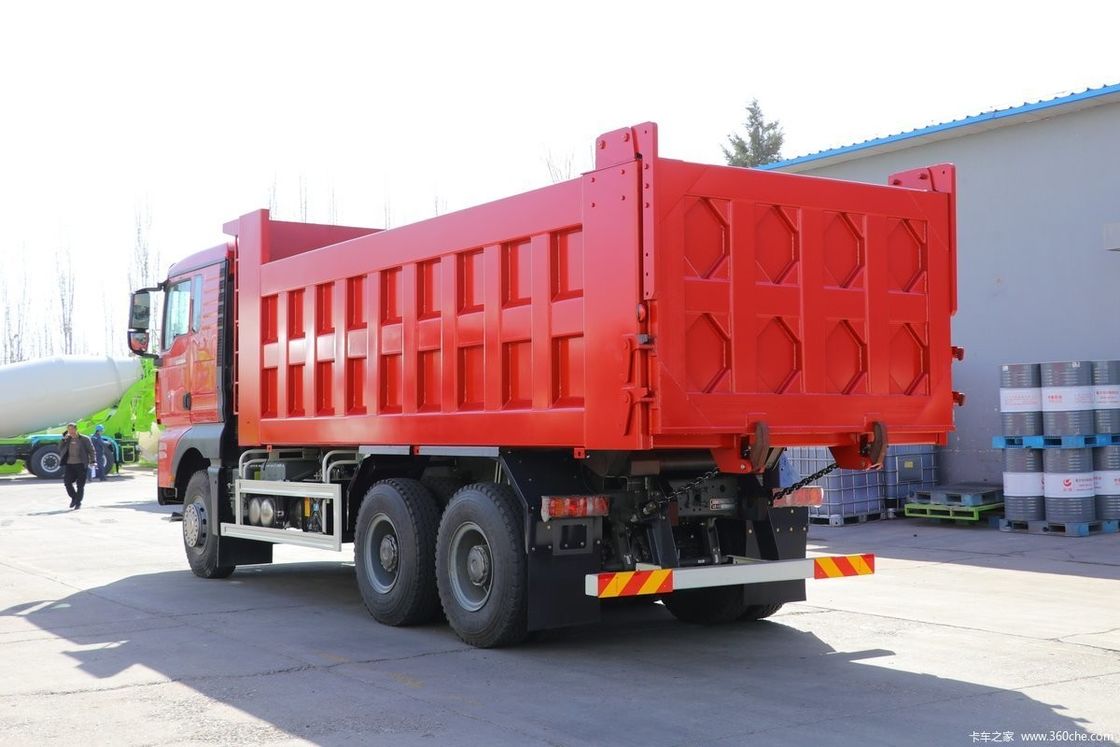 Puissance 351 450 chevaux SITRAK 6x4 camion de décharge G7 pour projet de construction en Afrique