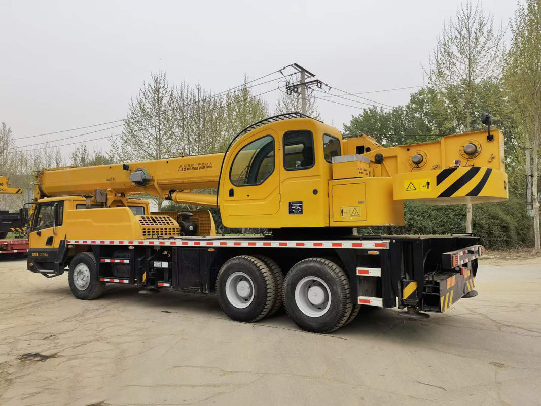 QY25K-I 25 tonnes 35 tonnes grue de camion d'occasion avec bras de tige articulé télescopique hydraulique