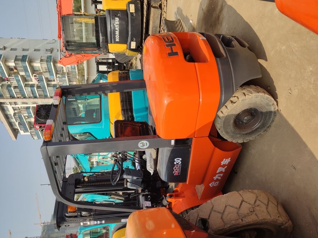 3 tonnes de chariot élévateur électrique HELI d'occasion Couleur originale et capacité de levage nominale 5 tonnes