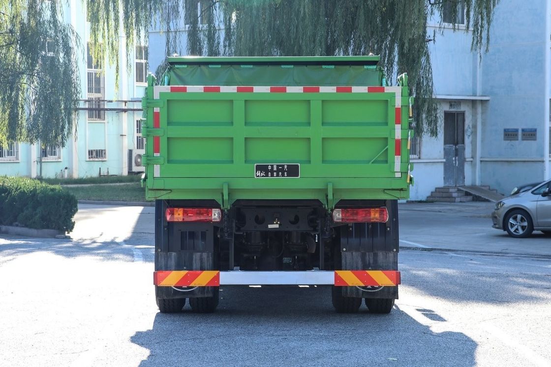 200 chevaux FAW 4x2 camion-décharge à bascule avec transmission manuelle et réservoir de carburant de grande capacité