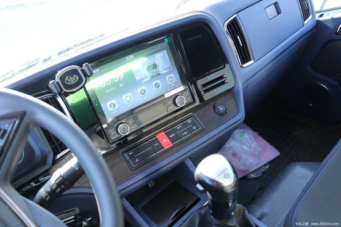 200 chevaux FAW 4x2 camion-décharge à bascule avec transmission manuelle et réservoir de carburant de grande capacité