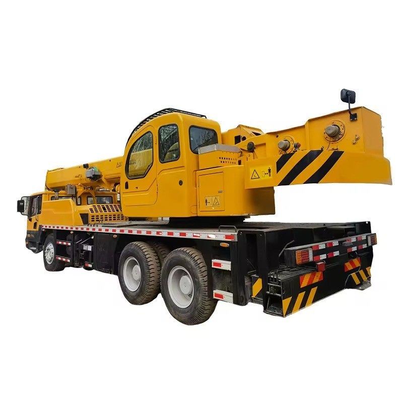 Crane mobile de 300 tonnes Zoomlion Crane pour camion utilisé 44 Max.