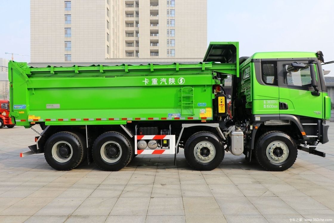 30 tonnes Sinotruk Shacman camion de décharge 340 chevaux 8X4 Tanc de chargement Longueur 6,2-8m FAST 10JSD180 Transmission