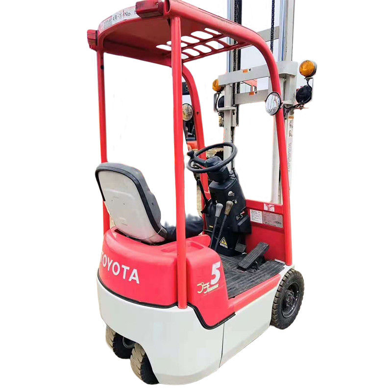 0.5 tonnes de chariot élévateur électrique d'occasion Toyota avec une largeur de fourchette de 125 et une longueur de fourchette de 1070