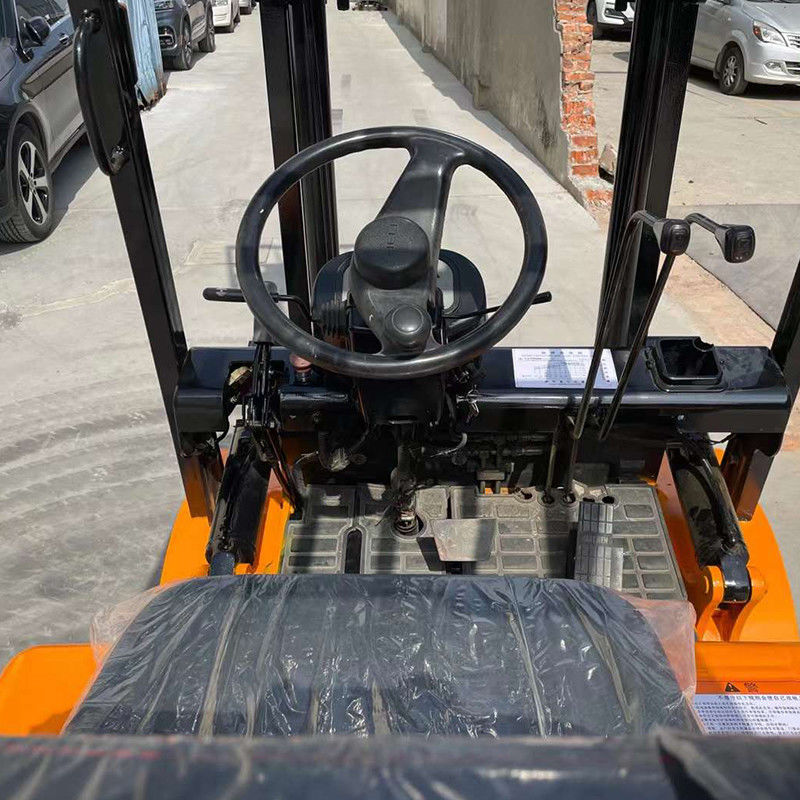 Mini chariot élévateur électrique compact de 2,5 tonnes 2 cadres de porte pour largeur de fourchette 150m en production