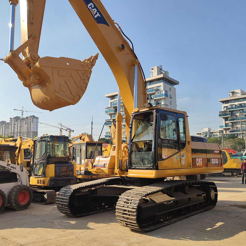 Excavateur CAT 325D d'occasion de 25 tonnes avec moteur original et autre pompe hydraulique