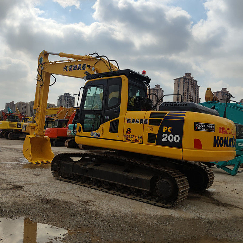 20 tonnes PC200-8 Komatsu Excavateur à rouleaux d'occasion avec 90% de soupape hydraulique Autres