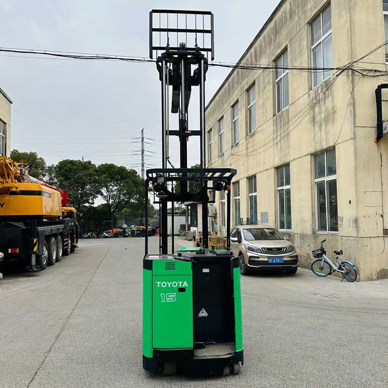 Mini Montacargas Electrico Telehandler chariot élévateur électrique de 1,5 tonne avec une largeur de 150 m