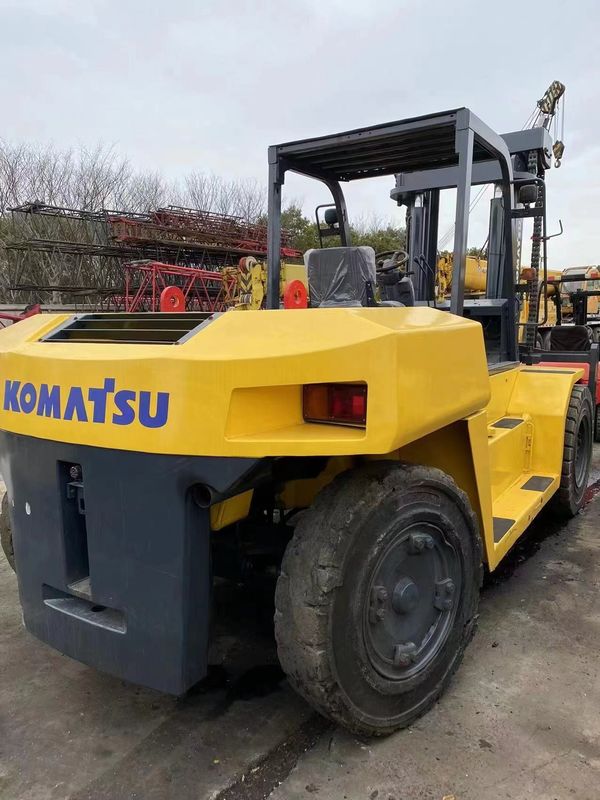 40 tonnes de chariot élévateur électrique avec 11,9 kW de puissance moteur et pneus en nylon durables