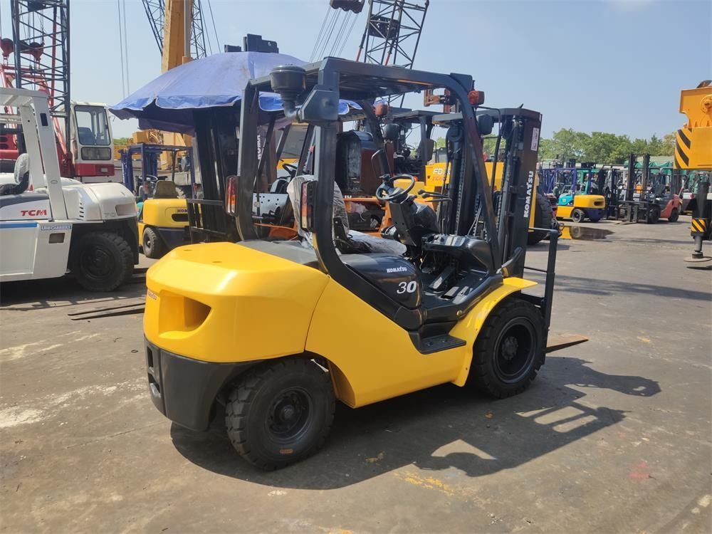 3 t chariot élévateur pour travaux de construction Moteur de levage 14,4 kW à grande réduction