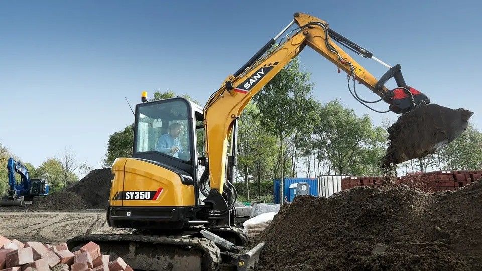 Sany 35u Excavateur à rampe 4855mm Hauteur maximale de creusement et poids de fonctionnement de 5,8 tonnes