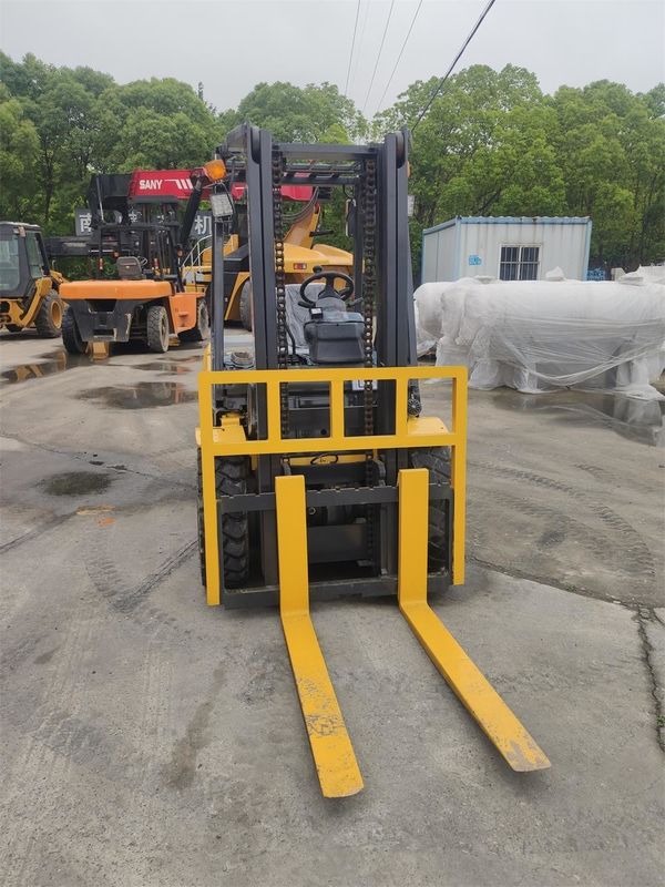 3.5 Tonnes de chariots élévateurs à fourche diesel Chariots élévateurs à fourche diesel pour une efficacité et une productivité accrues