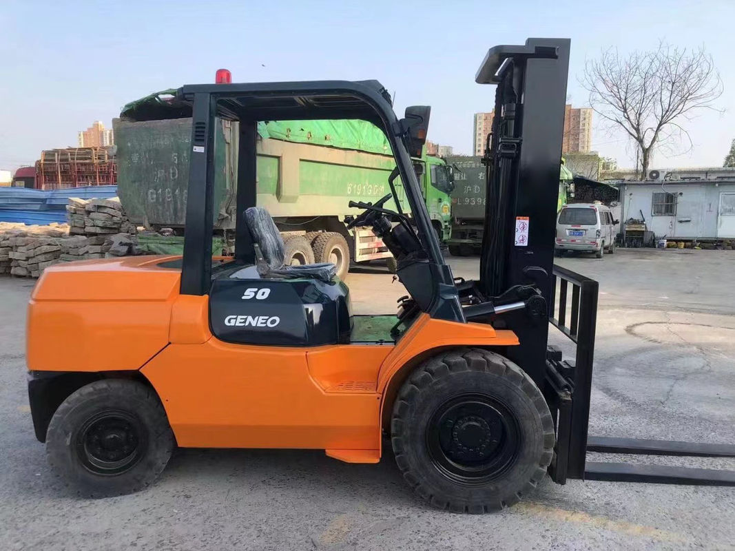 2 tonnes de chariot élévateur électrique avec moteur de levage 14,4 kW et dimensions globales 2485x1235x2255