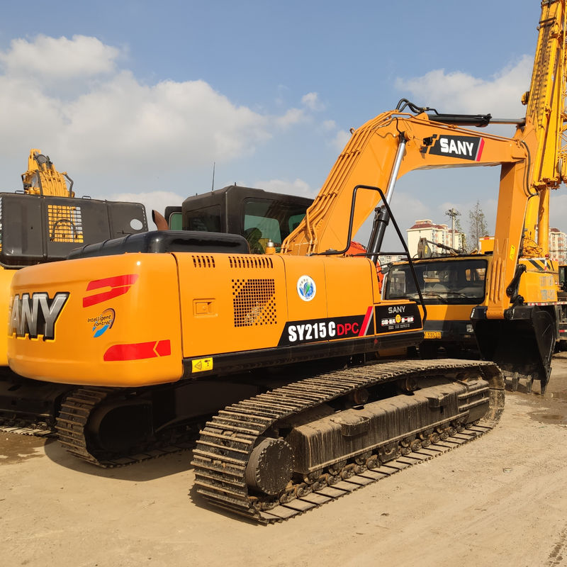Utilisé Sany 215C machines de creusement de creuseurs avec 21 tonnes de tonnage et 21900 kg de poids