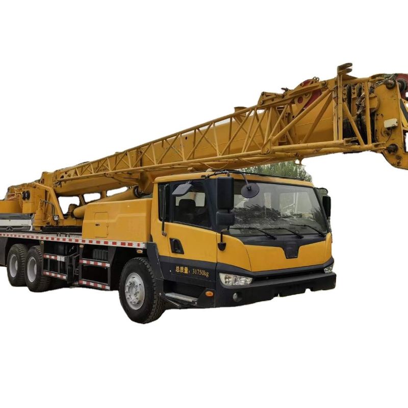 110000 KG QY70KC Grue de camion en bon état, adaptée aux travaux lourds
