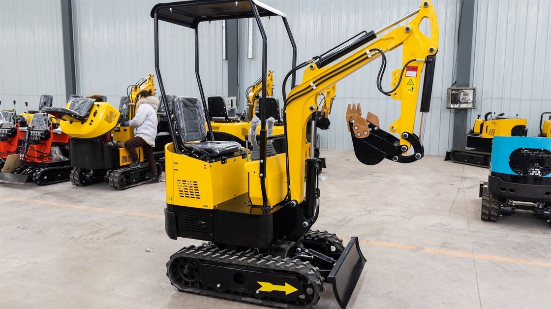 8.2 kW moteur diesel 0,8-1 tonne mini-excavatrice avec une profondeur maximale de creusement de 1650 mm