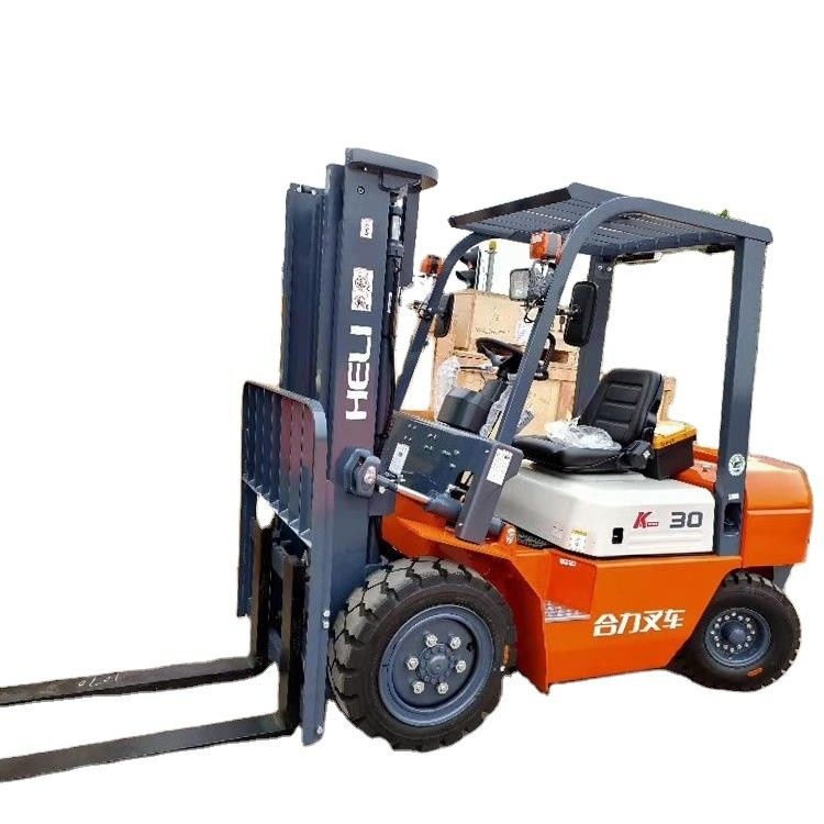 2.5 tonnes 3 tonnes chariot élévateur diesel avec une largeur totale de 1225 mm et un rayon de virage de 2400 mm