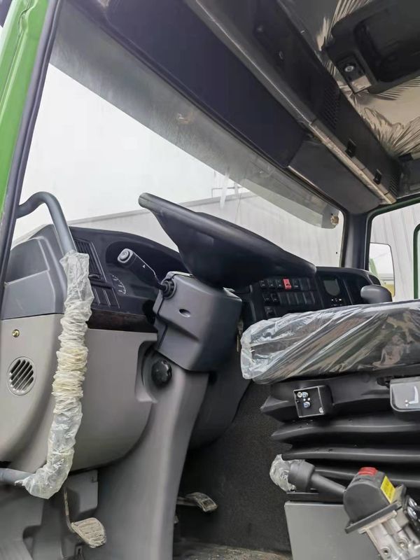 Camion Sinotruck d'occasion de 6x4 371 ch 30 tonnes Howo avec moteur Weichai WD615.47