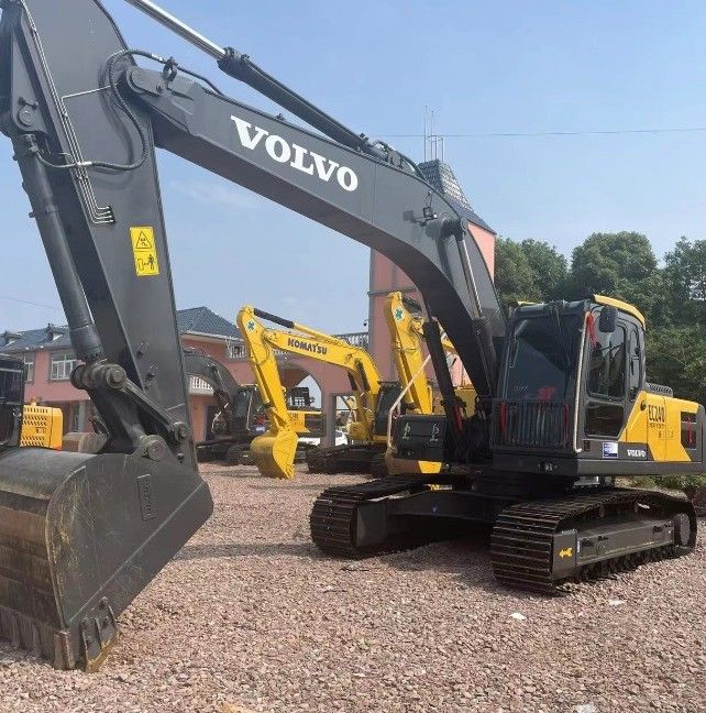 Top- EC420 Excavateur d'occasion avec moteur Cummins et vanne hydraulique Liyuan à un prix abordable
