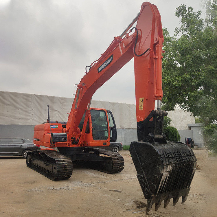 2001-4000 Heures de travail Doosan DX225 Excavateur à rouleaux d'occasion avec autre soupape hydraulique