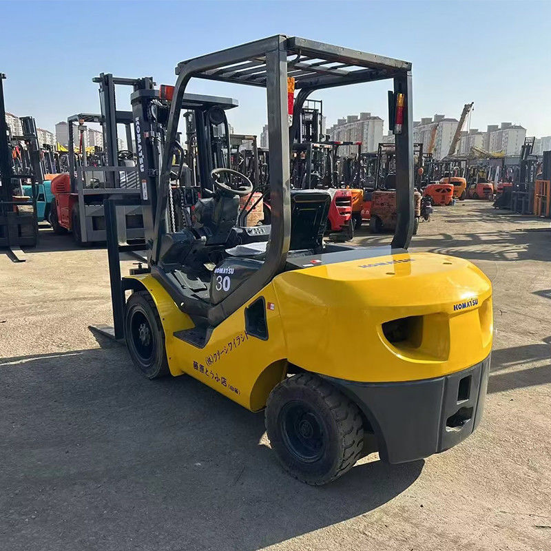 3 tonnes Diesel Japon utilisé Komatsu FD30T chariot élévateur La meilleure option avec le type de moteur 4D94E