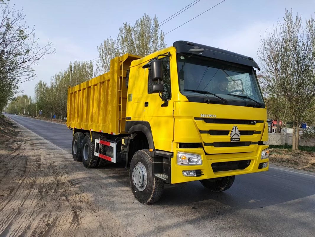 Utilisé HOWO 6x4 camion à déverrouillage camion à déverrouillage avec 6 cylindres et 126000kg de poids de frein