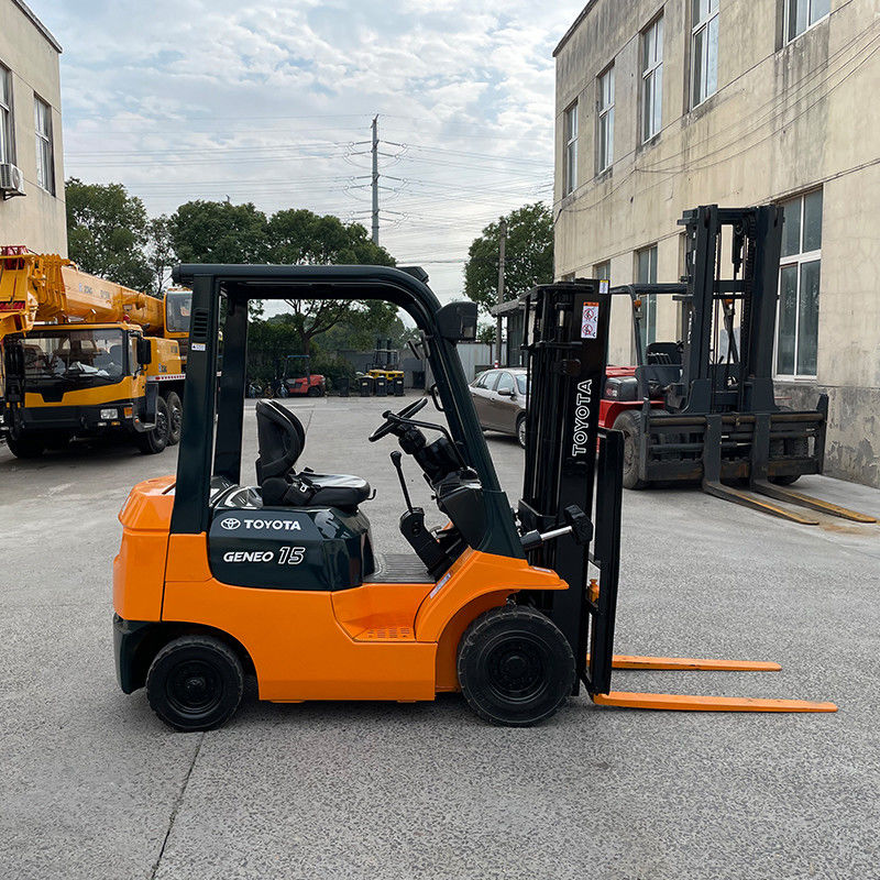 Mode électrique entièrement Toyota 3 tonnes Chauffre-échafaudage d'occasion en bon état et pneus en nylon