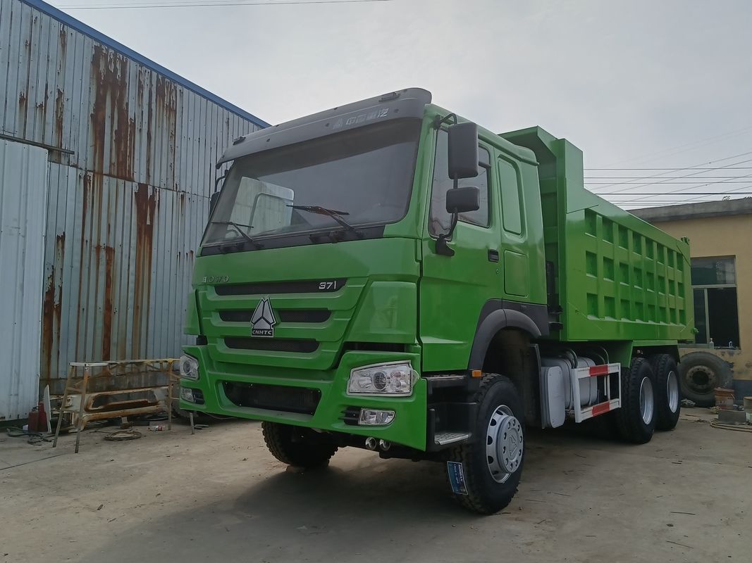 Camion Sinotruck d'occasion 6x4 371hp 30 tonnes Camion à décharge Howo avec type de transmission manuelle